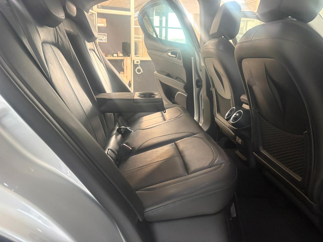 Alfa Romeo Stelvio 2.2 Turbodiesel 190 CV AT8 Q4 Super