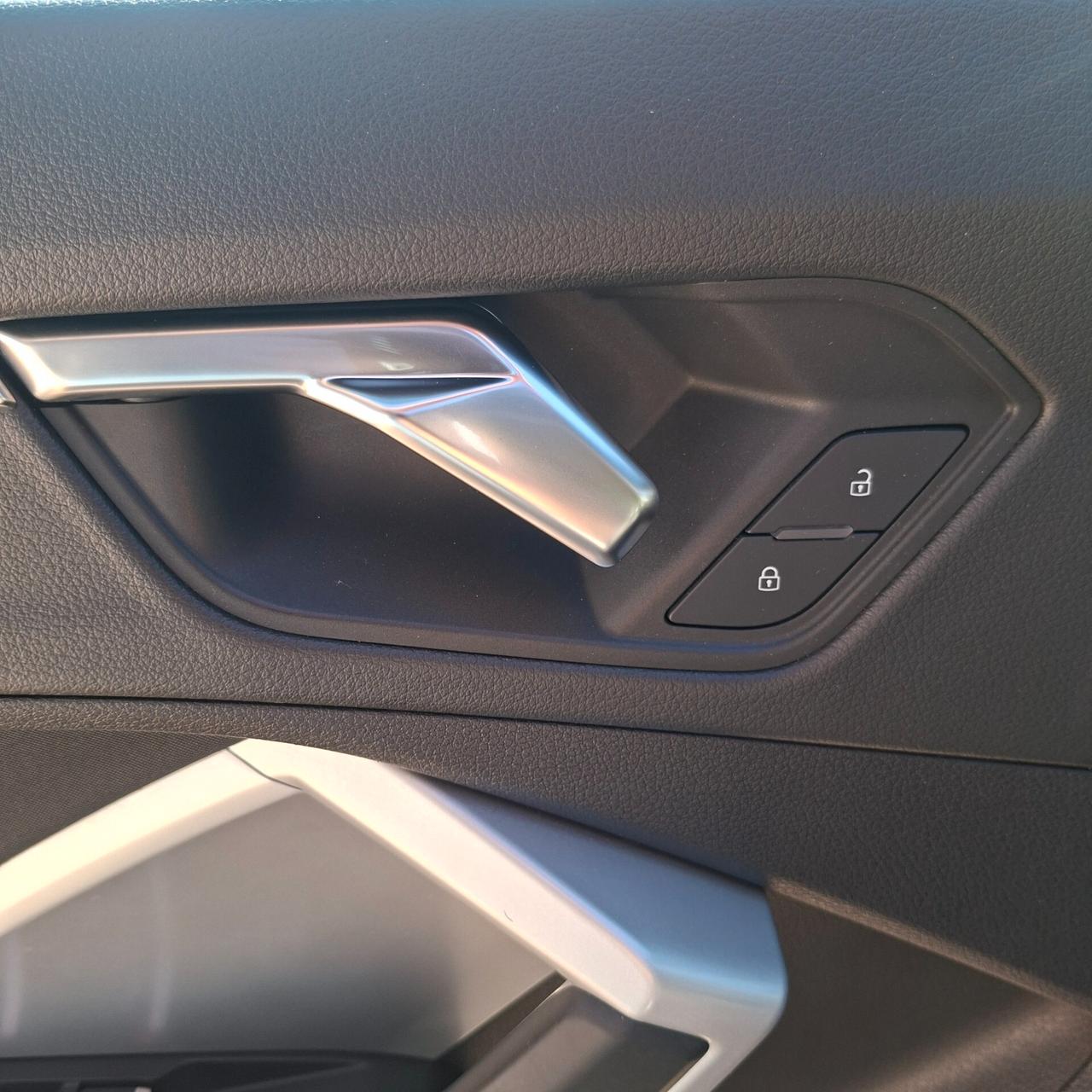 Audi Q3 35 2.0 Tdi 150Cv S-Tronic Business