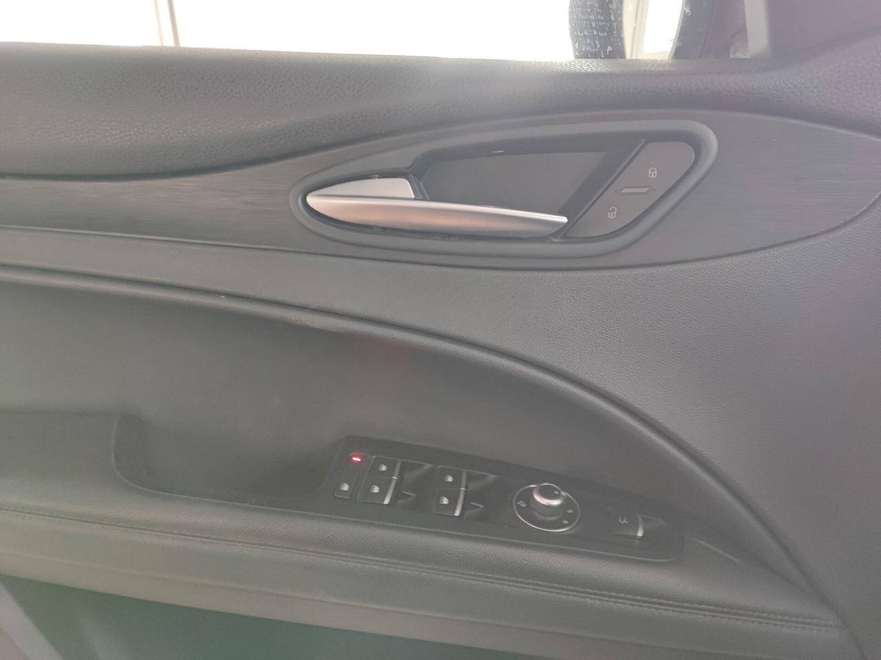 Alfa Romeo Stelvio 2.2 Turbodiesel 210 CV AT8 Q4 Executive