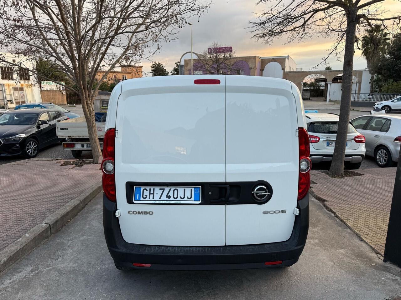 Opel Combo KM. 95.000! 1.3 CDTi 95CV N1