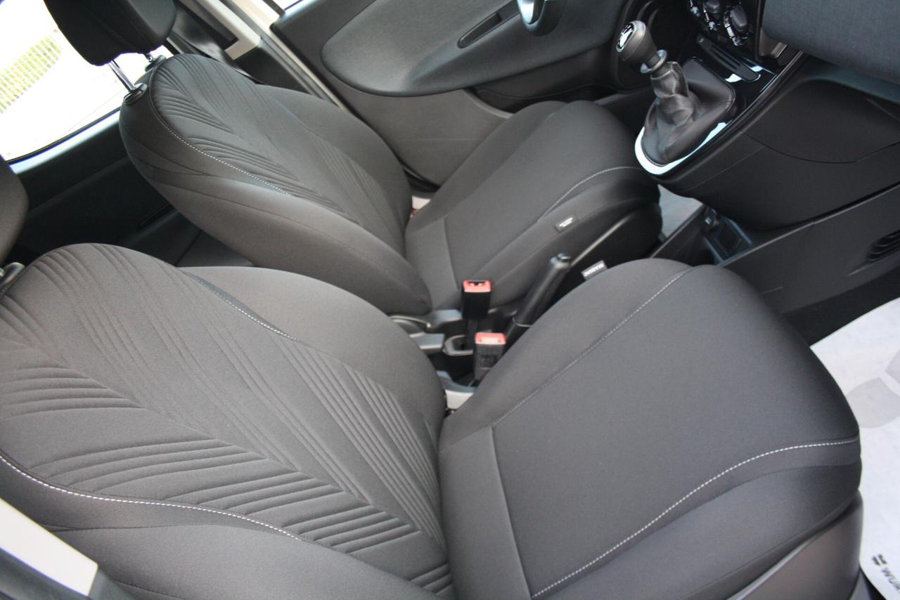 LANCIA YPSILON 1.0 HYBRID 70CV GOLD