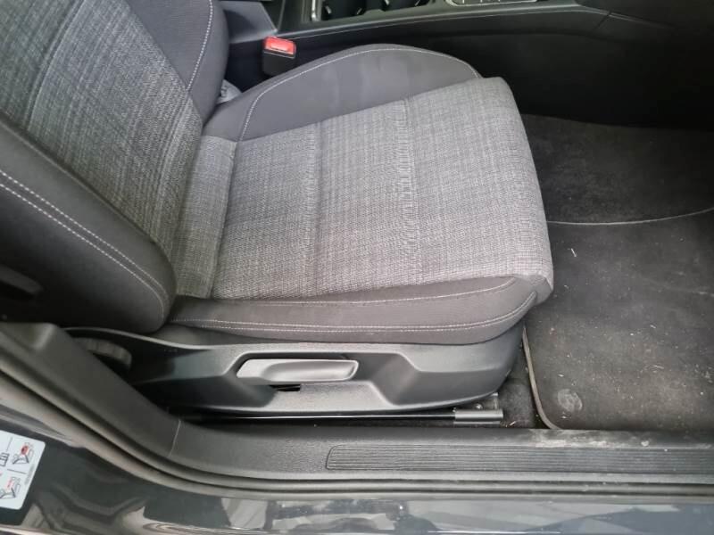 Volkswagen Passat Var. 2.0 TDI SCR EVO DSG Business PREZZO REALE