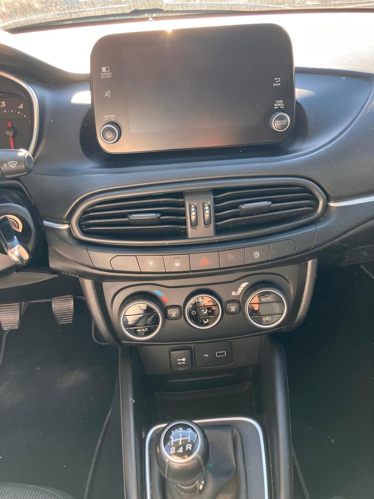 FIAT TIPO 1.3 Mjt 95cv S&S 5 Porte Mirror