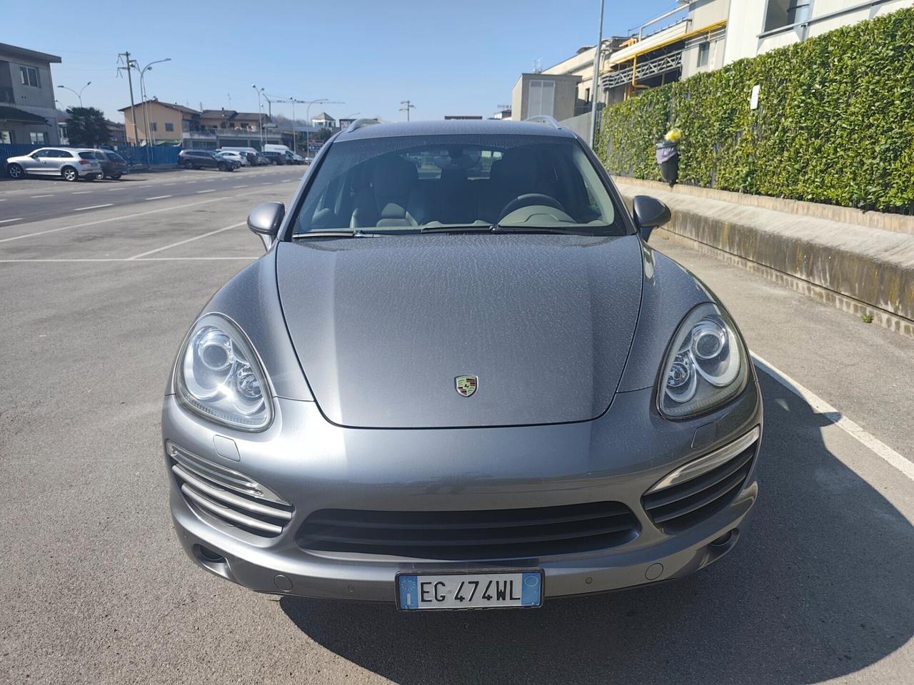 Porsche Cayenne 3.0 Diesel lavori certificati