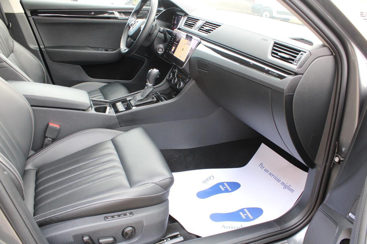 Skoda Superb Wagon 2.0 tdi 4x4 DSG Laurin&Klement 200cv