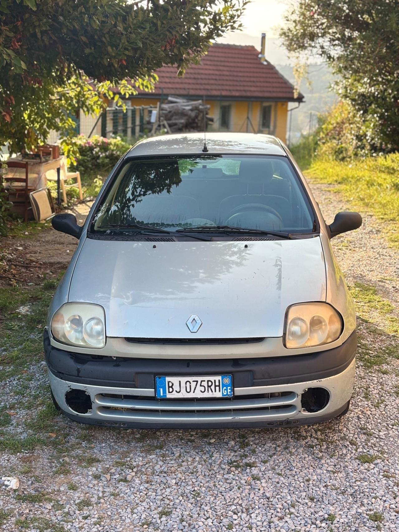 Renault Clio 1.4 16V OK NEOPATENTATI
