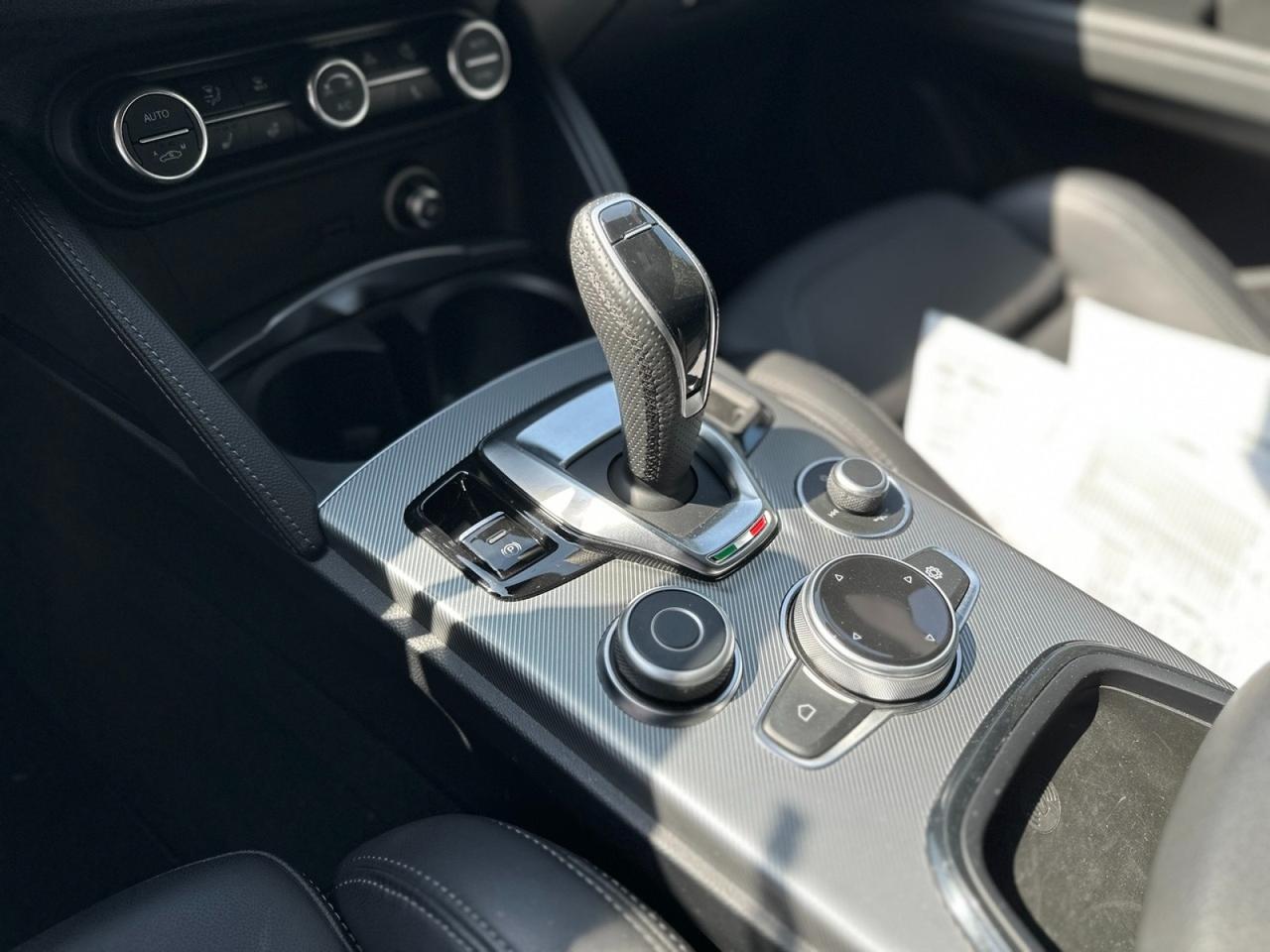 ALFA ROMEO Stelvio 2023 - Stelvio 2.2 t Veloce Q4 210cv auto
