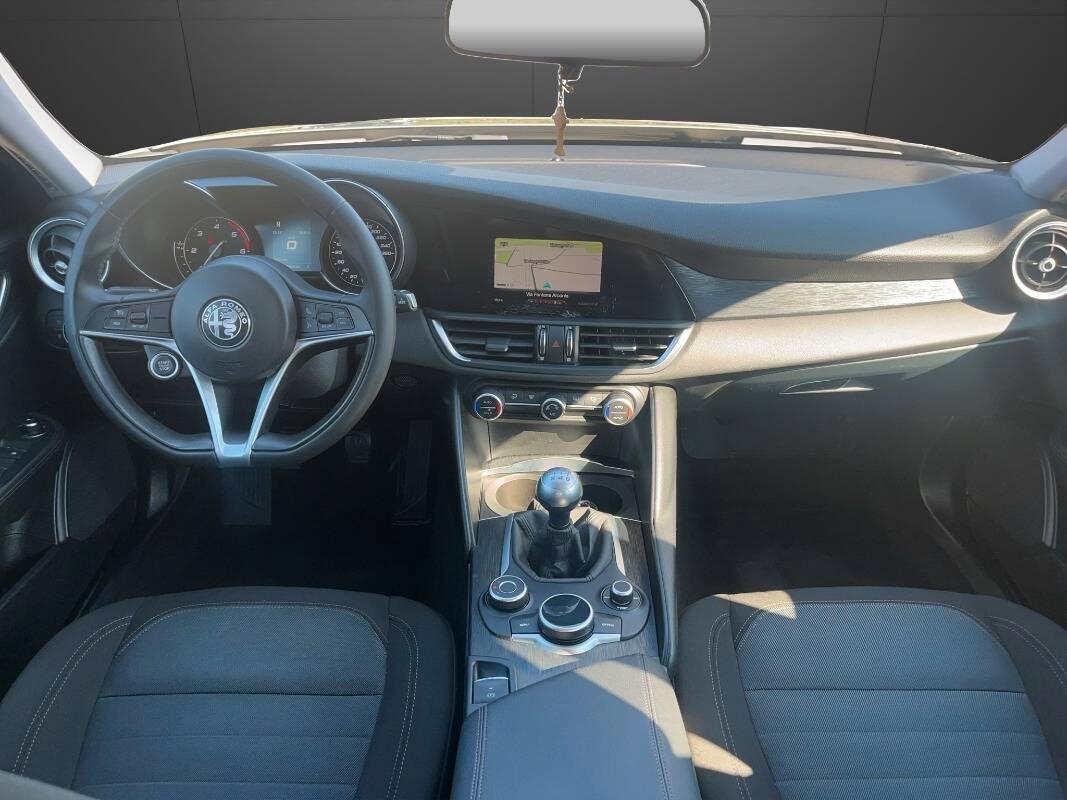 Alfa Romeo Giulia 2.2 t Business 160cv my19