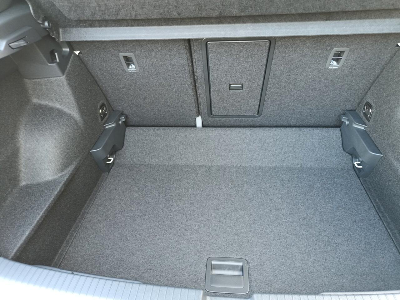 Volkswagen T-Roc 1.0 TSI R-Line Plus