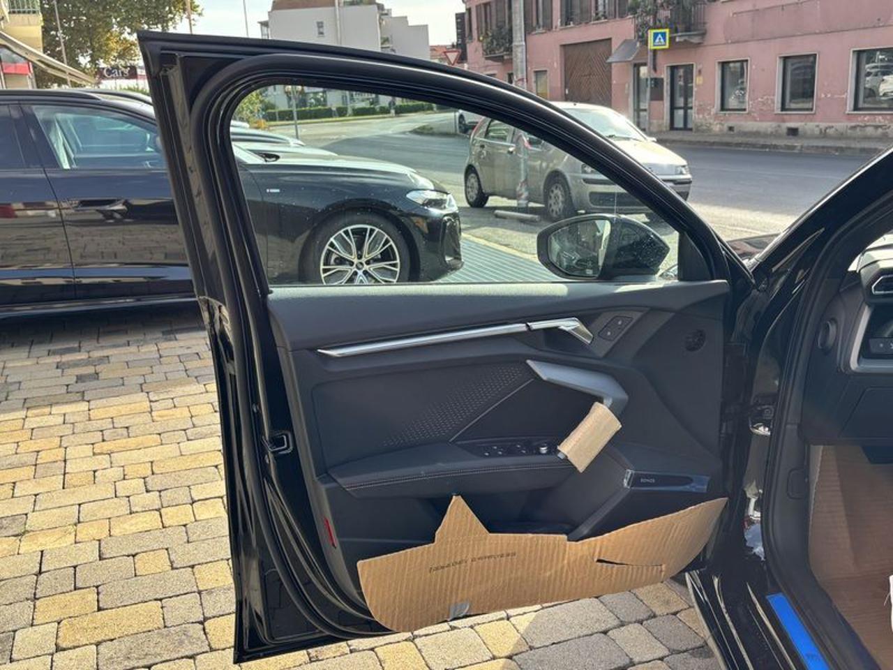 Audi A3 SPB TDI 110 kW S tronic S line edition MATRIX-19"