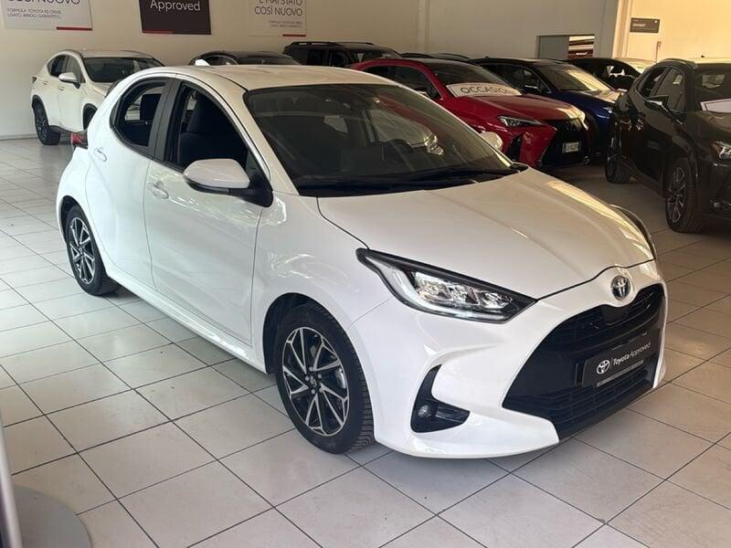 Toyota Yaris Hybrid Trend MY22