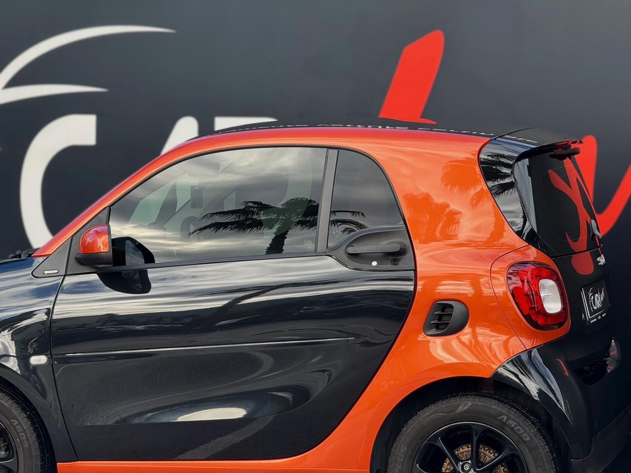 Smart forTwo 1.0 Passion 71CV Twinamic TETTO LED