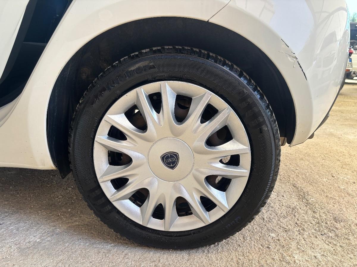 LANCIA - Ypsilon - 1.3 MJT 95 CV 5p. S&S Gold