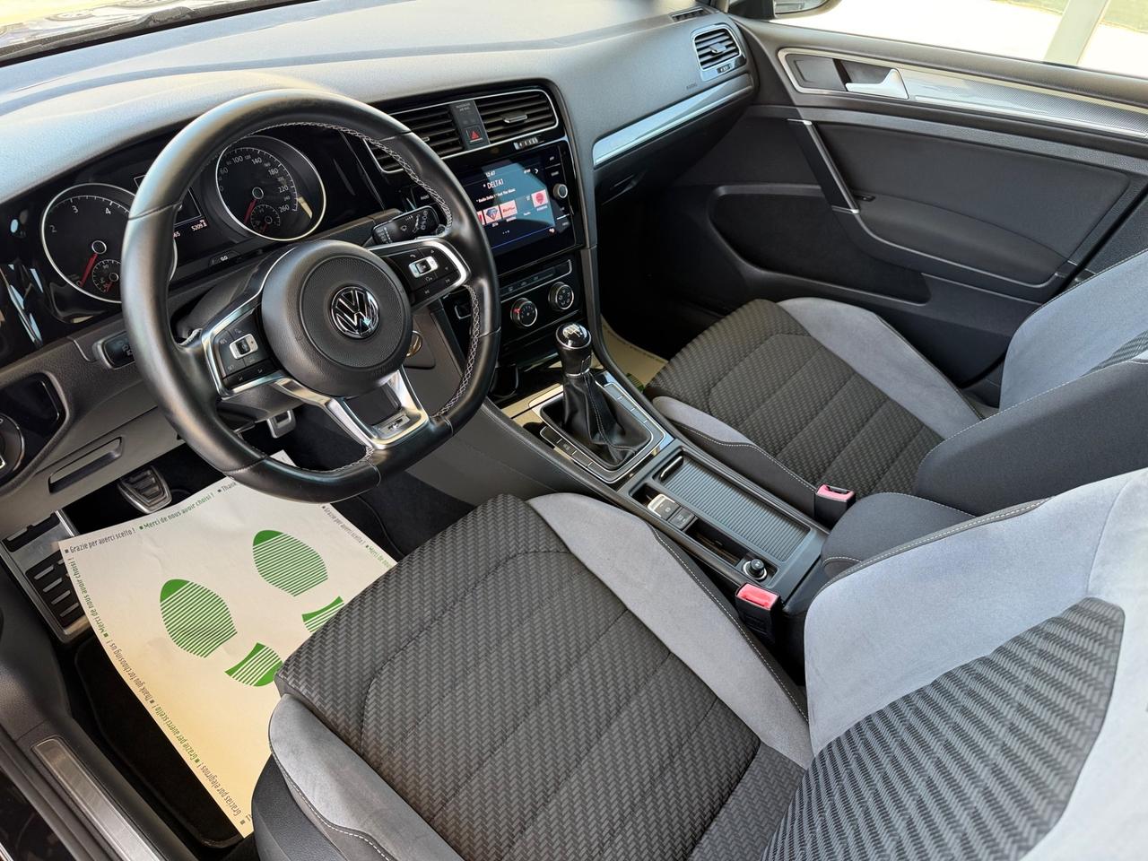 Volkswagen Golf 1.6 TDI 115 CV EXECUTIVE R-Line