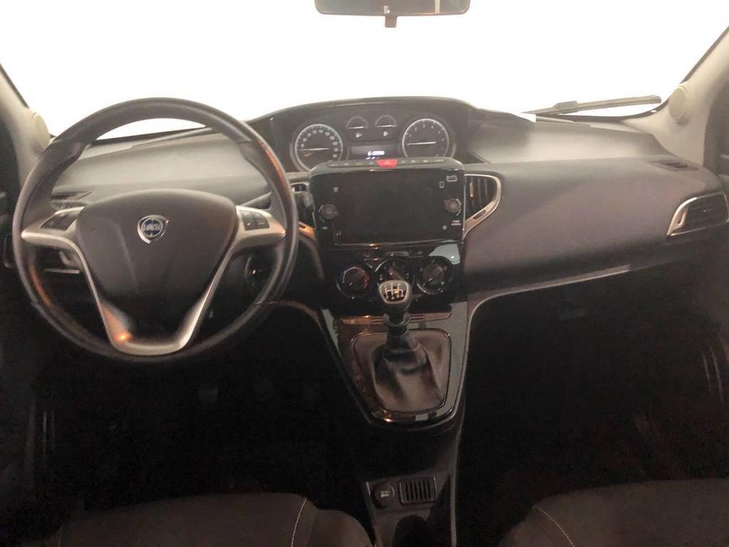 Lancia Ypsilon 5 Porte 1.0 FireFly Hybrid Gold