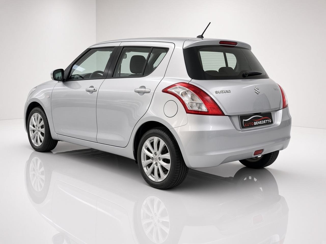 Suzuki Swift 1.2 VVT 5 porte B-Top 11.2015