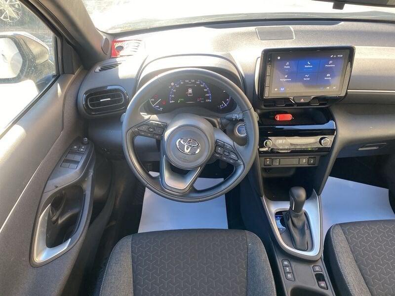 Toyota Yaris Cross 1.5 Hybrid 5p. E-CVT Trend KM0 Iva esposta