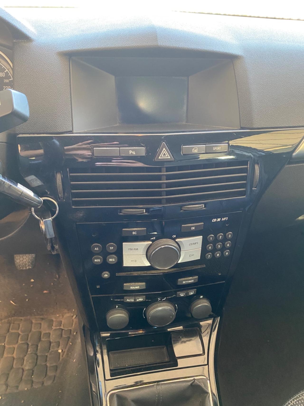 Opel Astra 1.6 16V VVT Station Wagon Cosmo