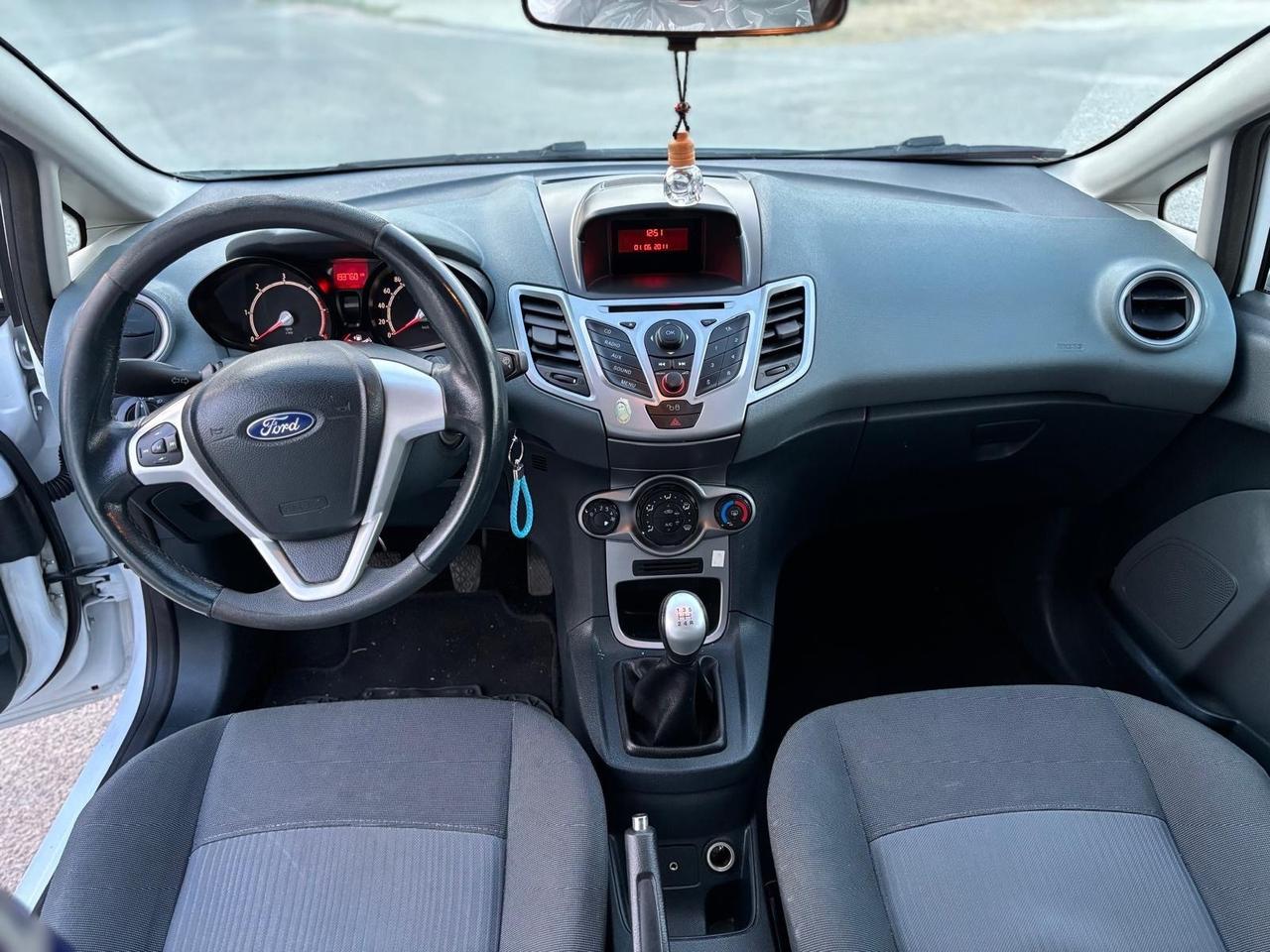 Ford Fiesta 1.4 TDCi 5p. Titanium