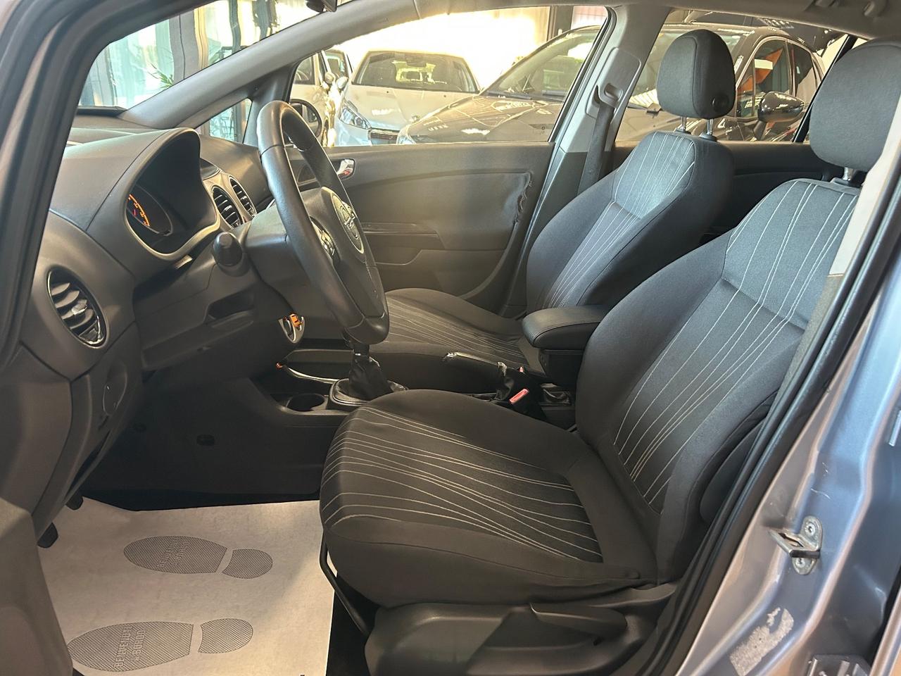 Opel Corsa - 1.2 benzina 80cv OK NEOPATENTATI