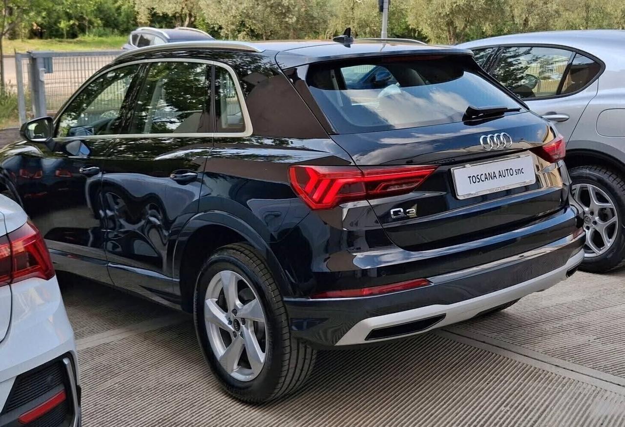Audi Q3 35 TDI S tronic 12-2024 fari full led