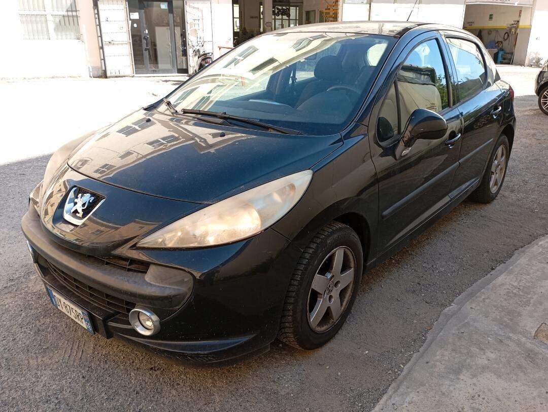 Peugeot 207-GPL/Benzina-2009