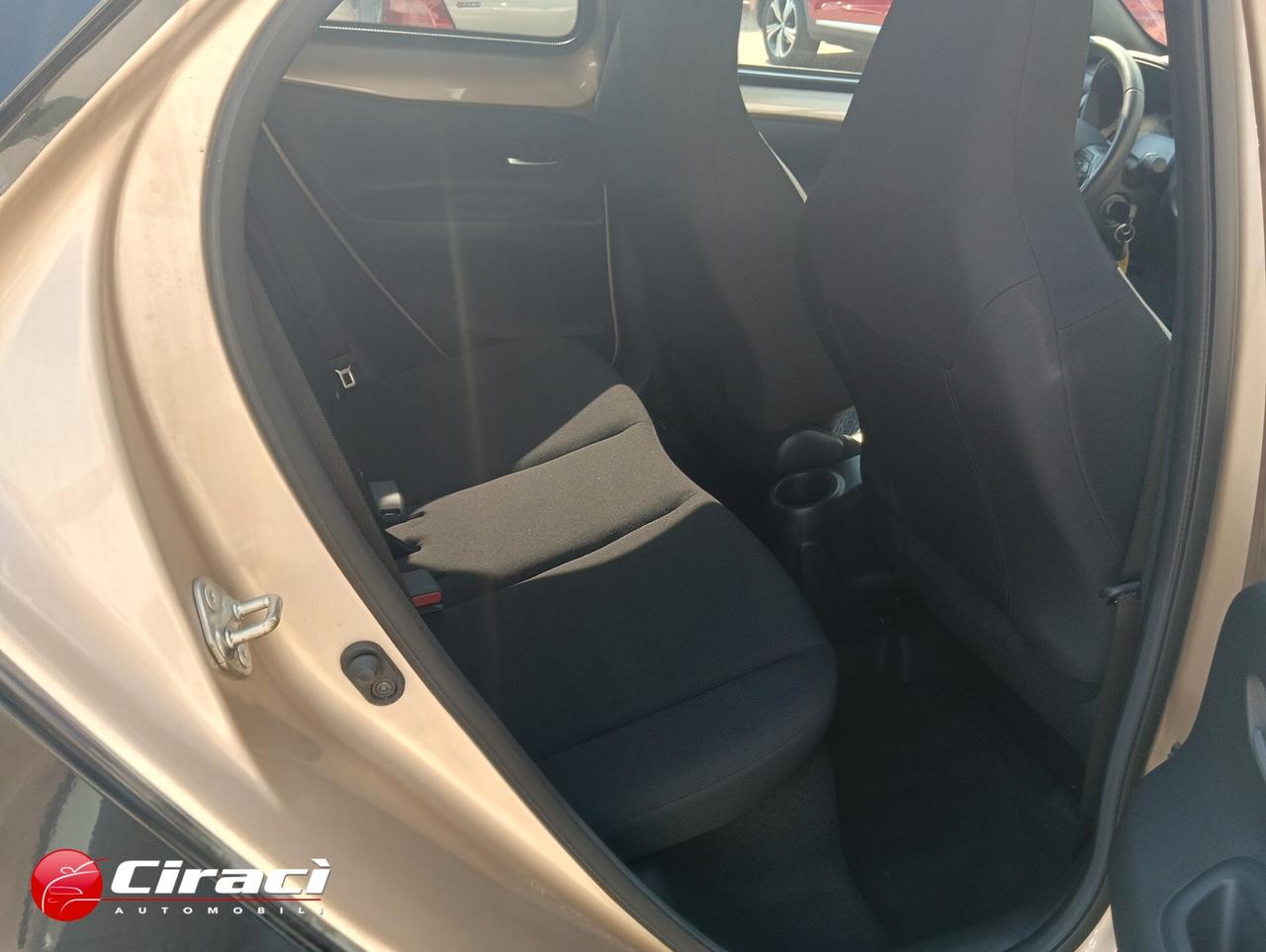 Toyota Aygo X 1.0 VVT-i 72 CV 5 porte Trend