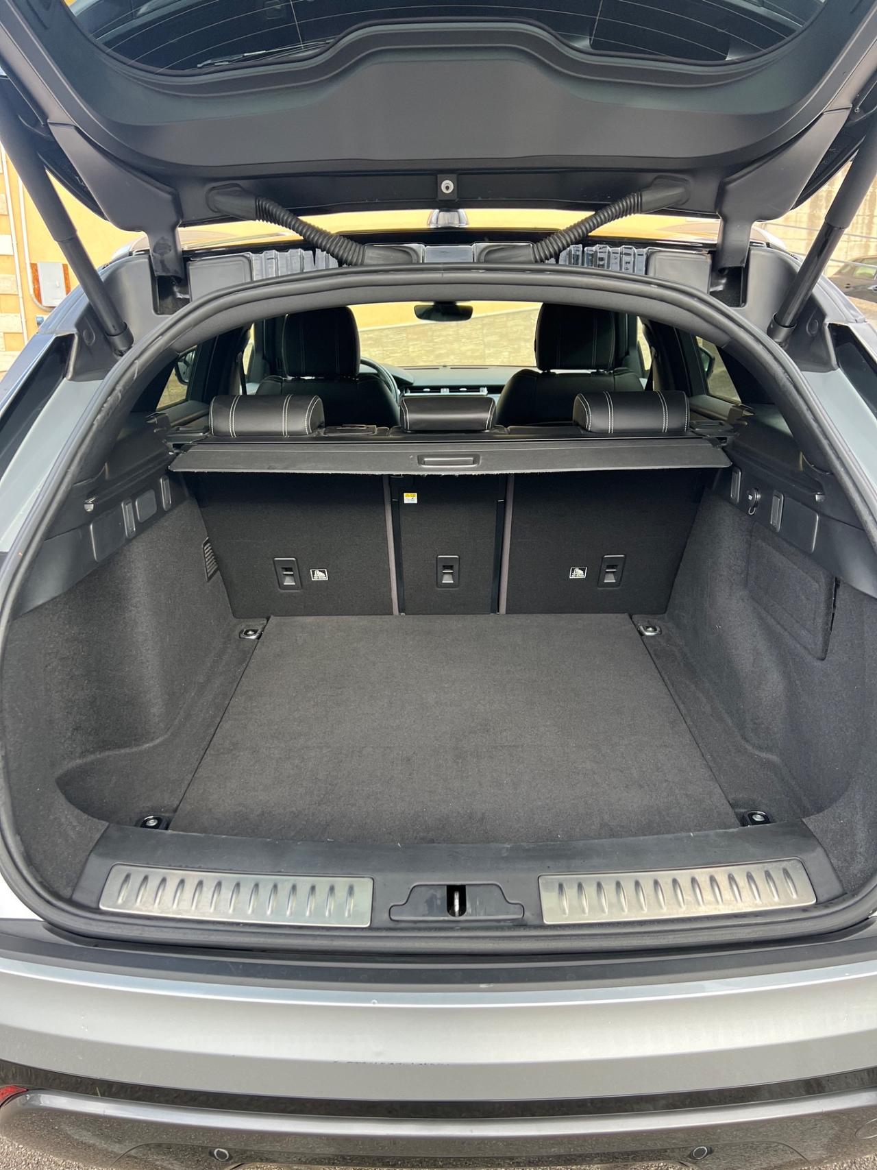 Rover Range Velar 2.0D I4 240 CV R-Dynamic HSE