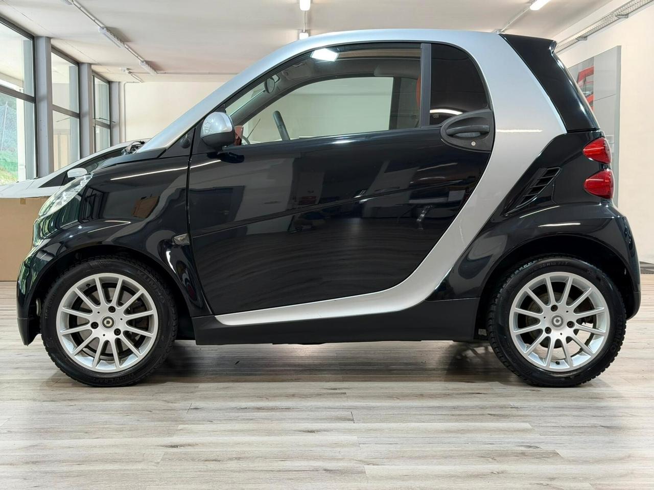 SMART FORTWO 1000 71cv AUTOMATICA
