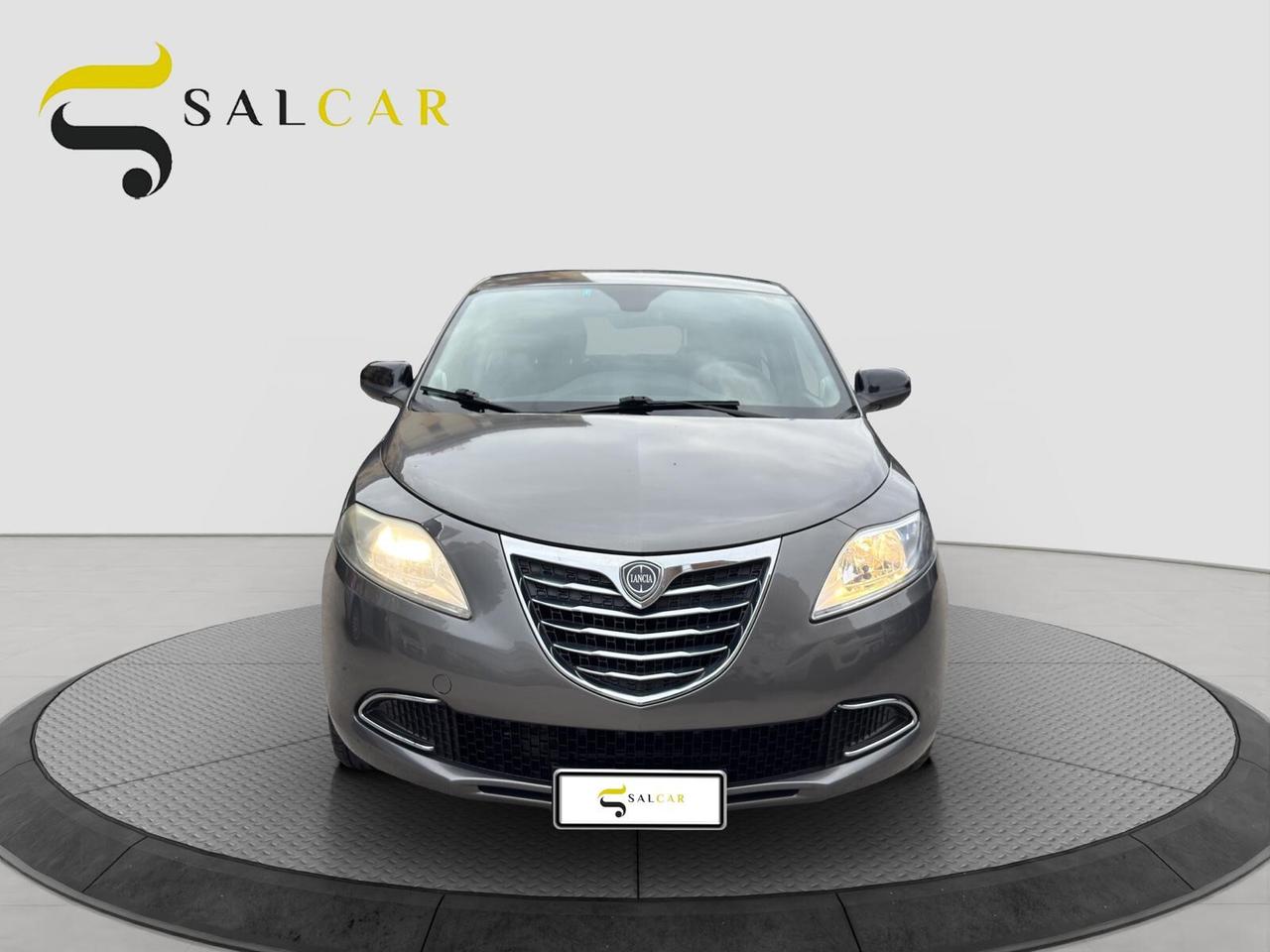 Lancia Ypsilon 1.2 69cv GPL Gold 2012