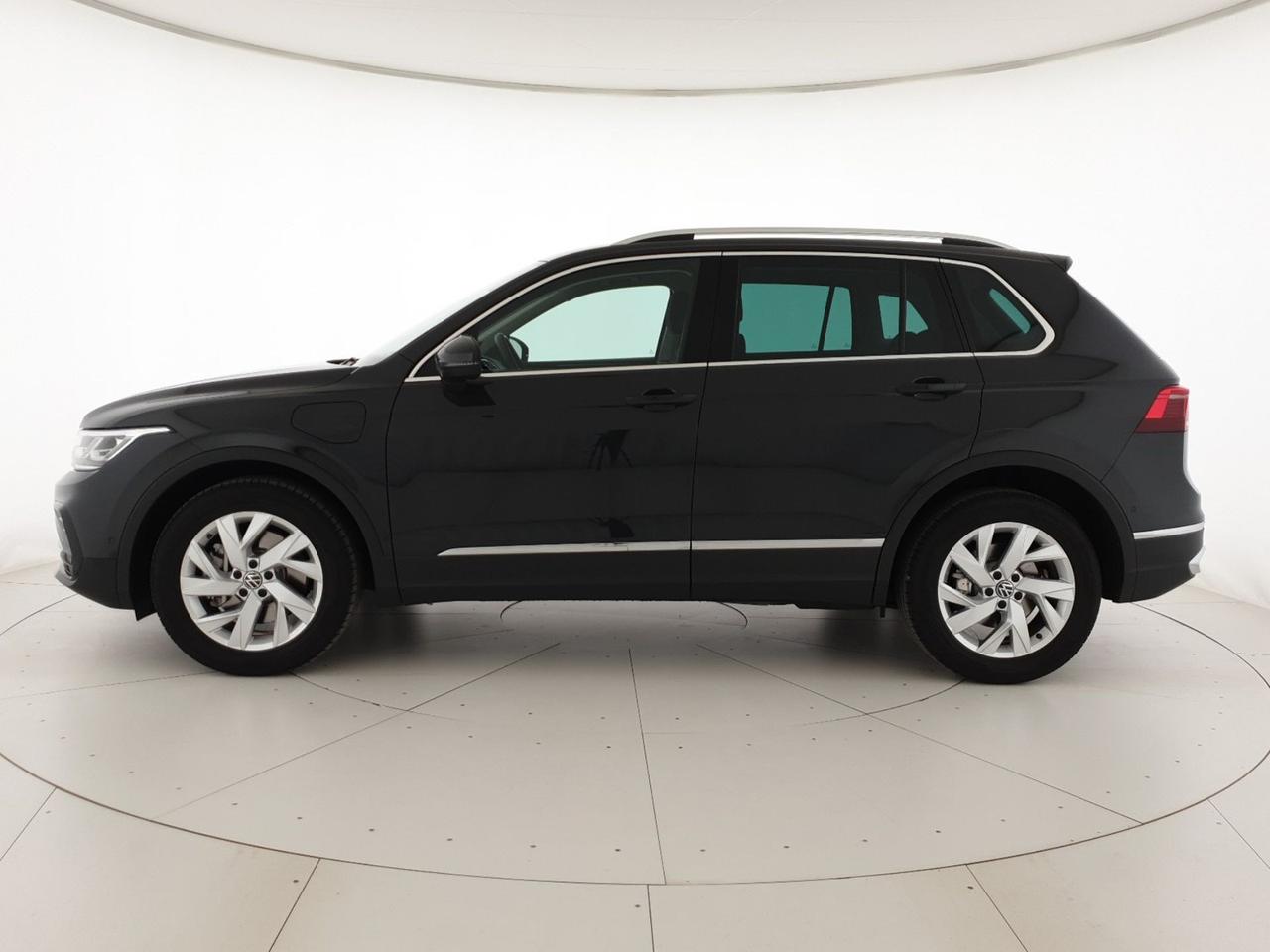 Volkswagen Tiguan 1.4 tsi eh elegance dsg