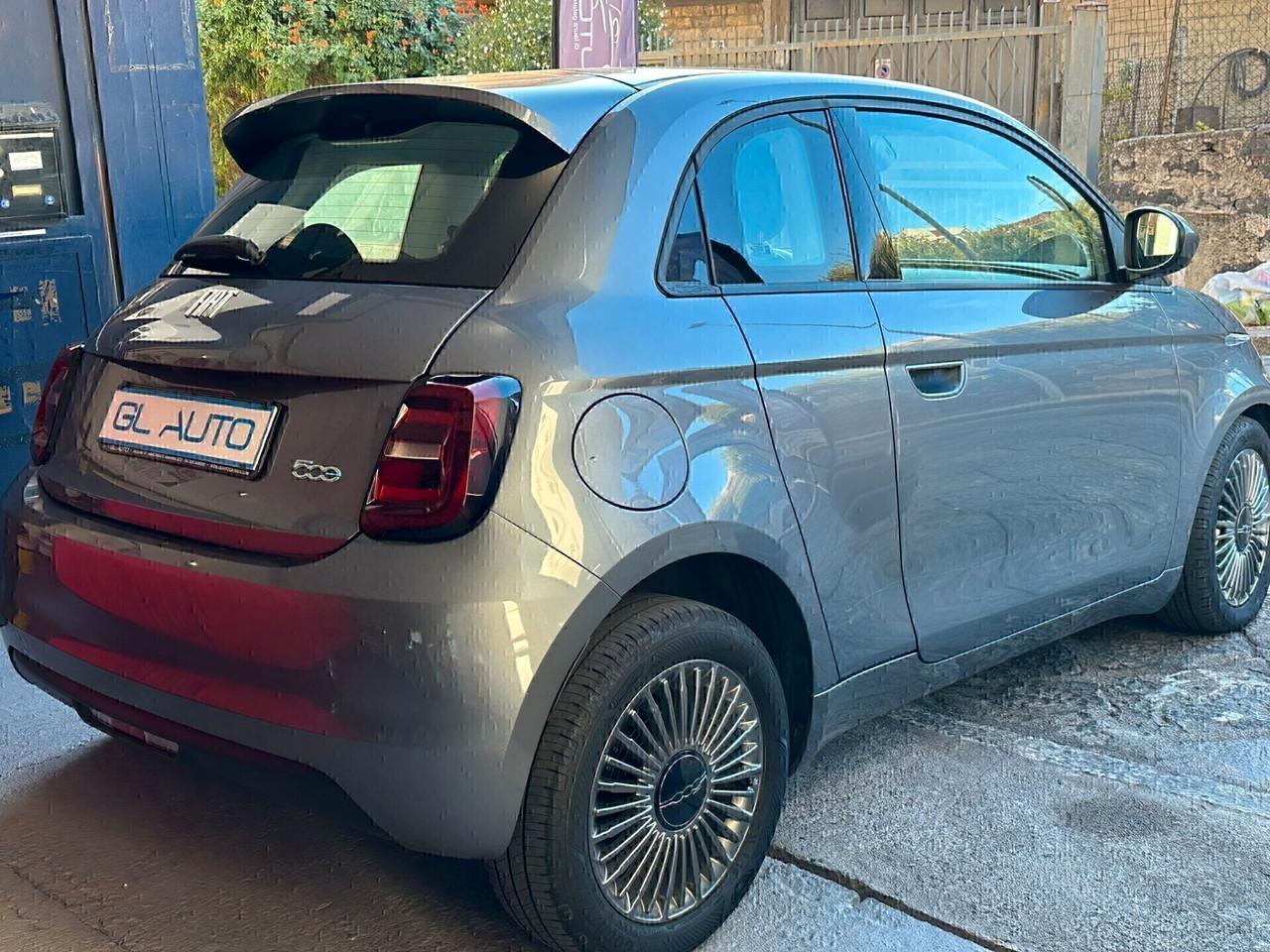 Fiat 500 3più 1 42 kWh icon
