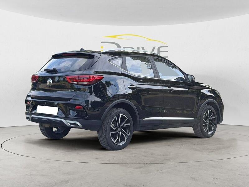 MG ZS ZS 1.5 Classic Luxury + GPL
