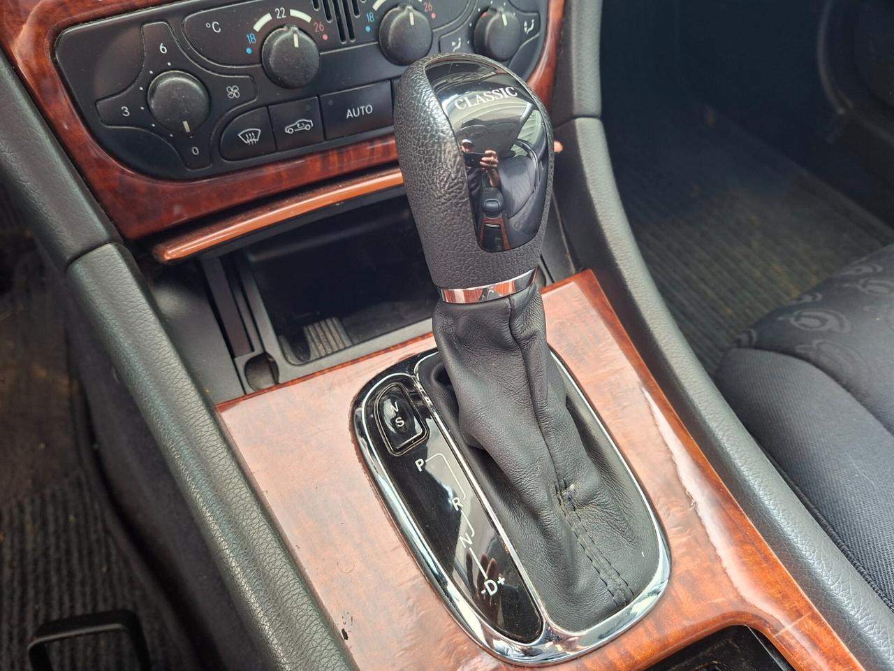 Mercedes-benz C 180 Kompressor TPS cat S.W. Classic