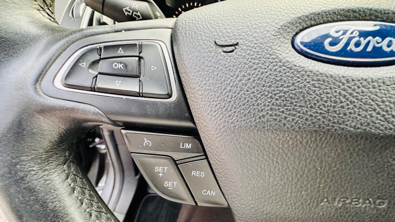 Ford Kuga 120CV ST-Line Business.cambio automatico.euro6