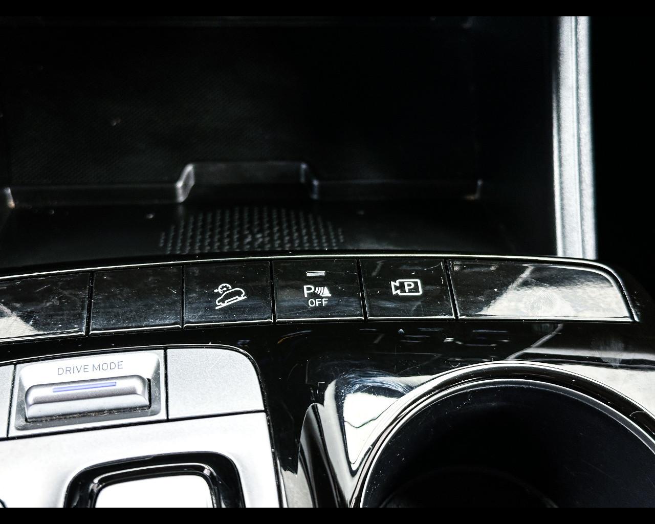 HYUNDAI Tucson 3ª serie - Tucson 1.6 HEV aut. XTech