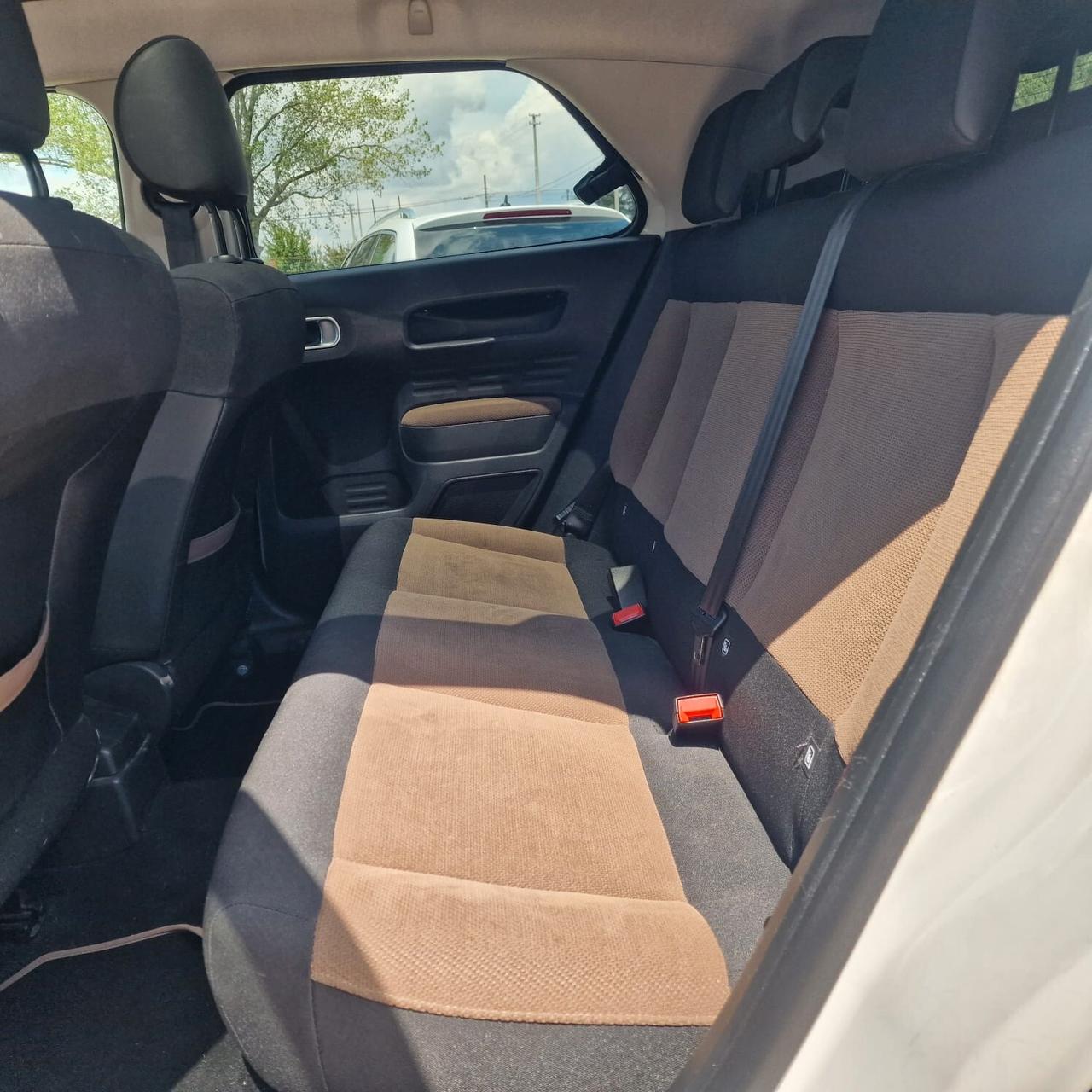 Citroen C4 Cactus BlueHDi 100 S&S ETG6 Shine CAMBIO AUTOMATICO 1.6 DIESEL
