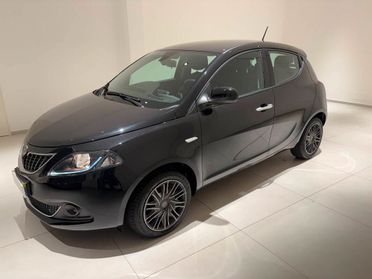 Lancia Ypsilon III 1.0 firefly hybrid Gold s&s 70cv 5p.ti