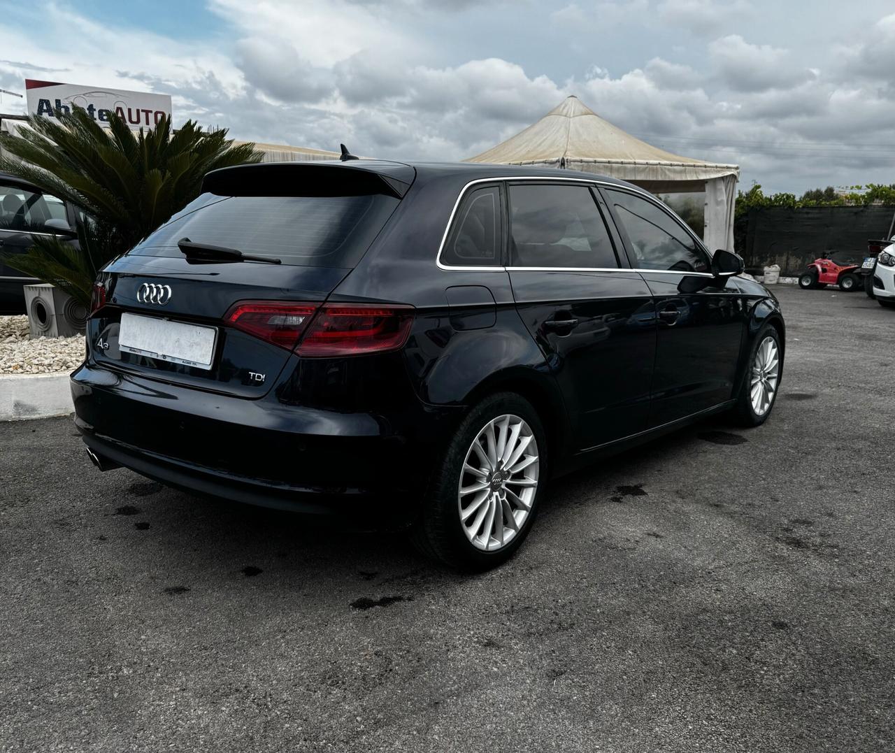 Audi A3 SPB 2.0 TDI 184 CV clean diesel Ambiente