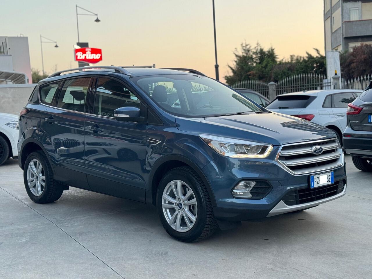 Ford Kuga 2.0 TDCI 120 CV MANUALE -NAVI-12/2019