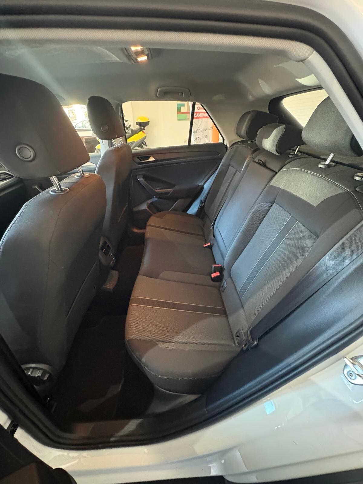 Volkswagen T-Roc 2.0 TDI SCR R-Line