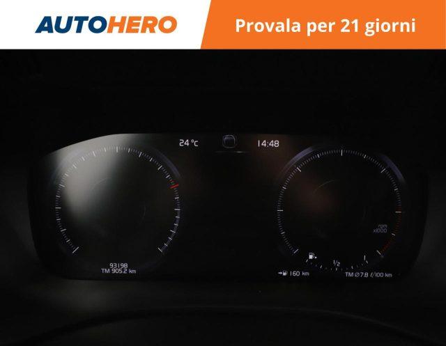 VOLVO XC60 B4 (d) AWD Geartronic R-design