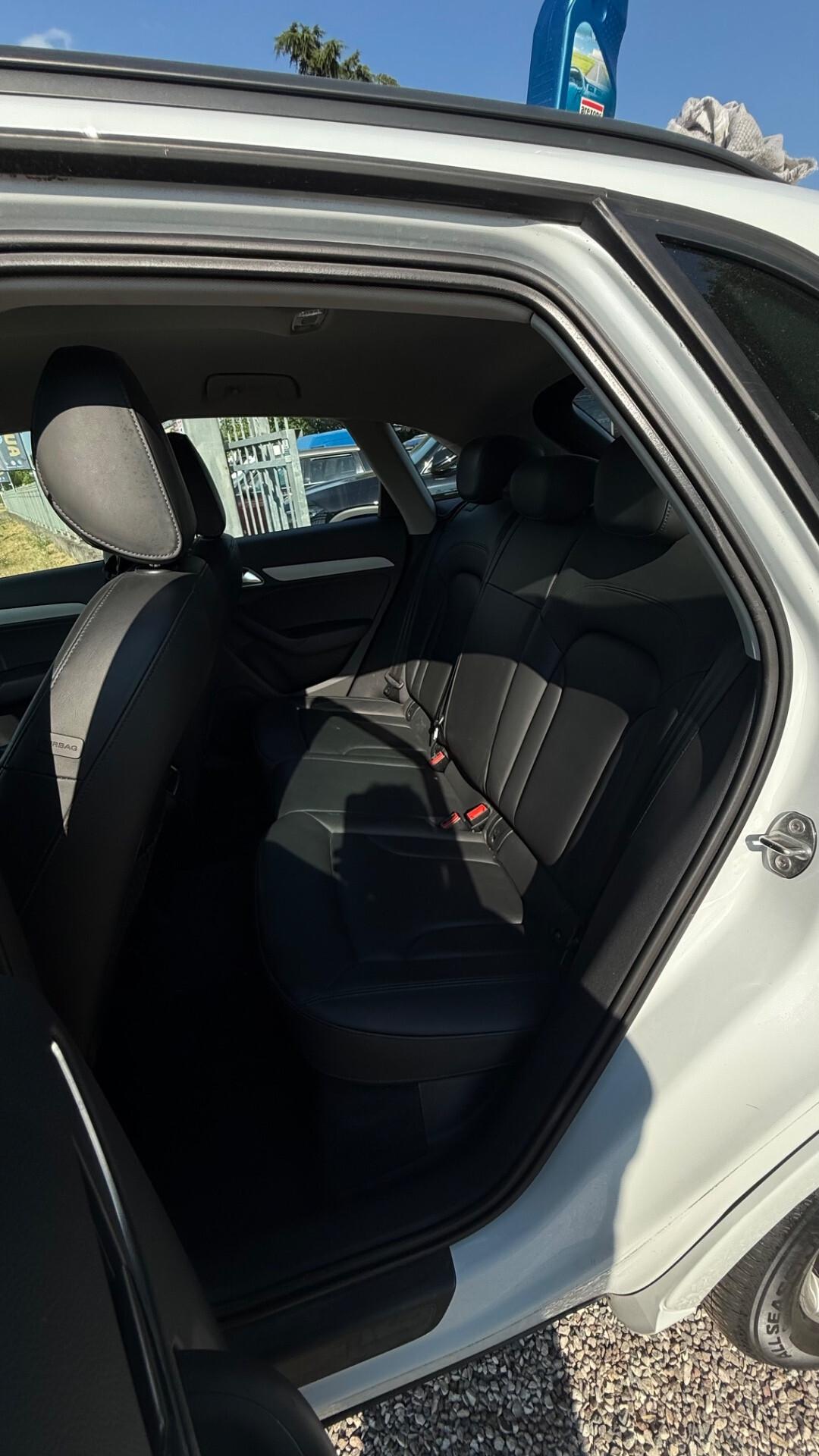 Audi Q3 2.0 TDI 140 CV quattro S tronic Sline