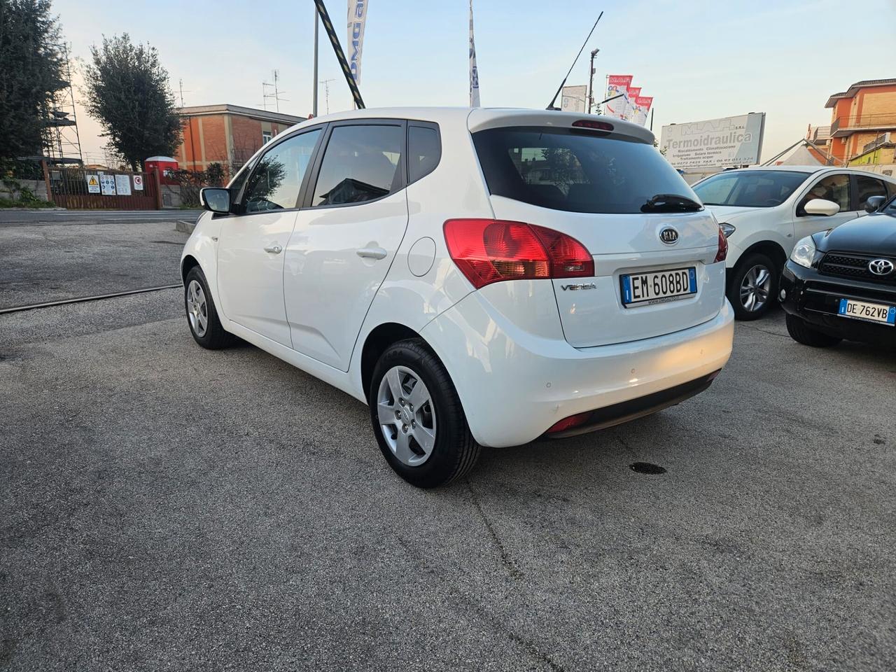 Kia Venga 1.4 CVVT Cool
