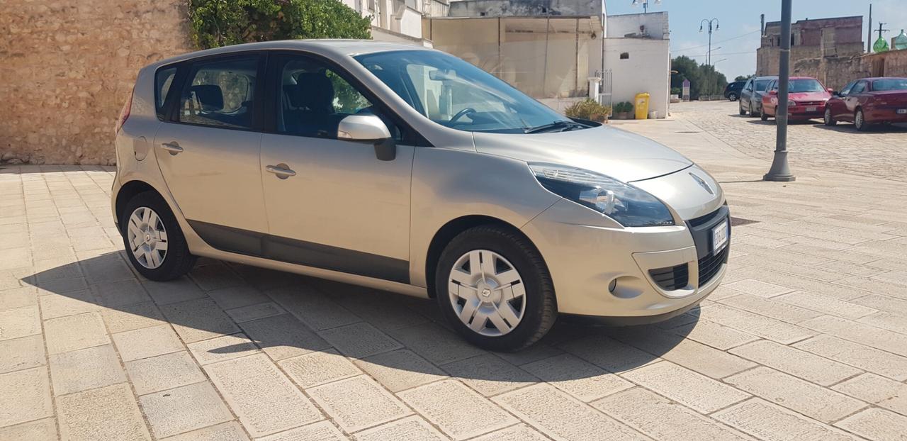 Renault Scenic Scénic 1.5 dCi 110CV Dynamique