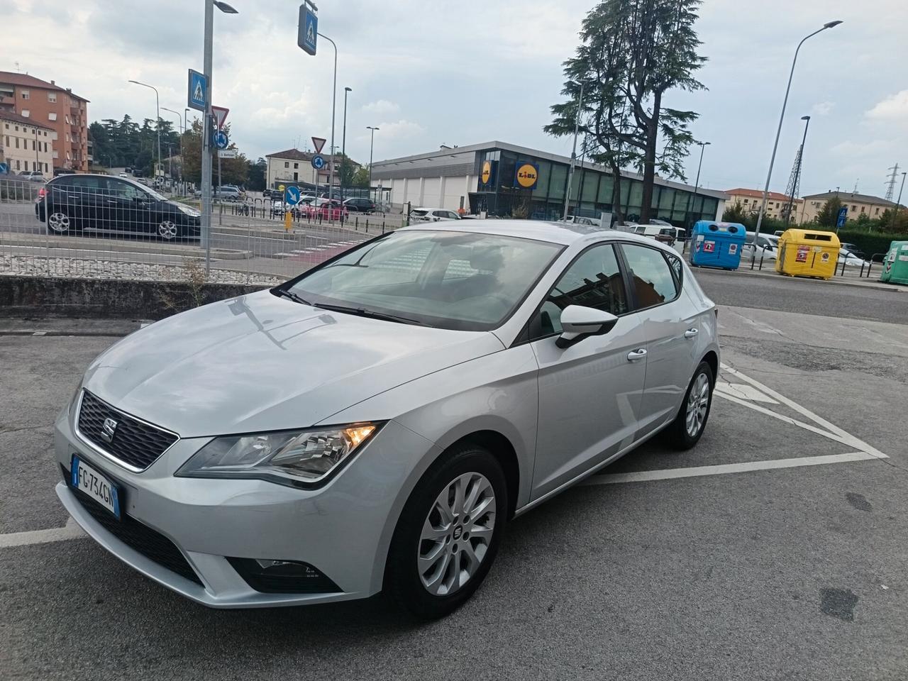 Seat Leon 1.6 TDI 2016 ok neo patente