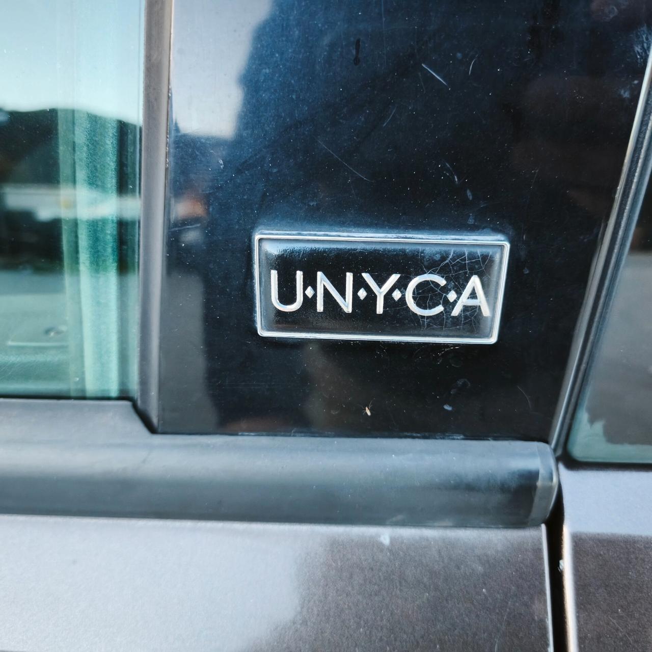 Lancia Ypsilon 1.2 69 CV Unyca