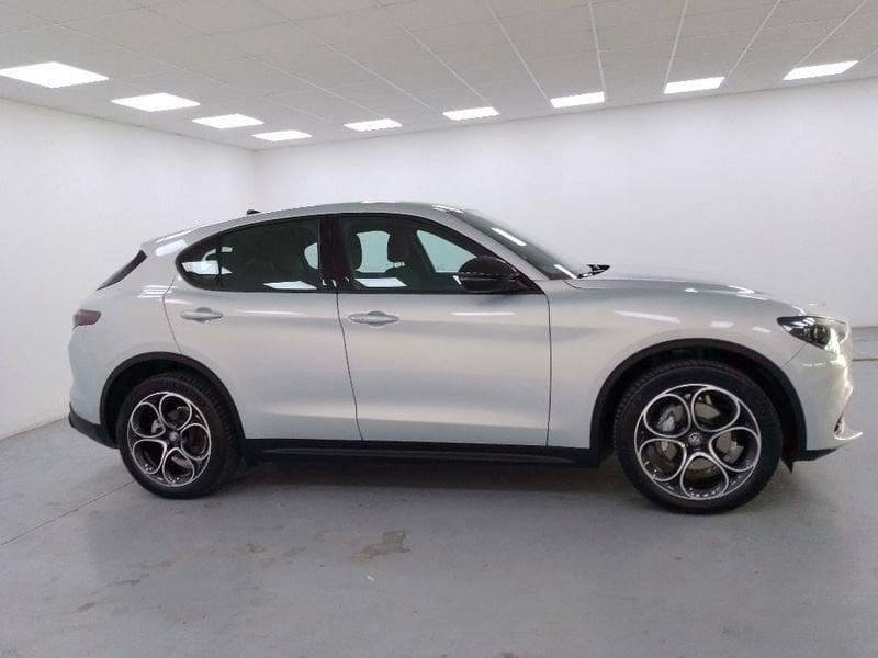 Alfa Romeo Stelvio 2.2 t Sprint Q4 210cv auto