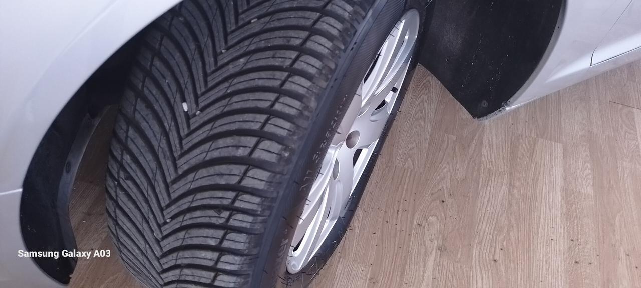 Audi A6 2.4 V6 UNICO PROPRIETARIO