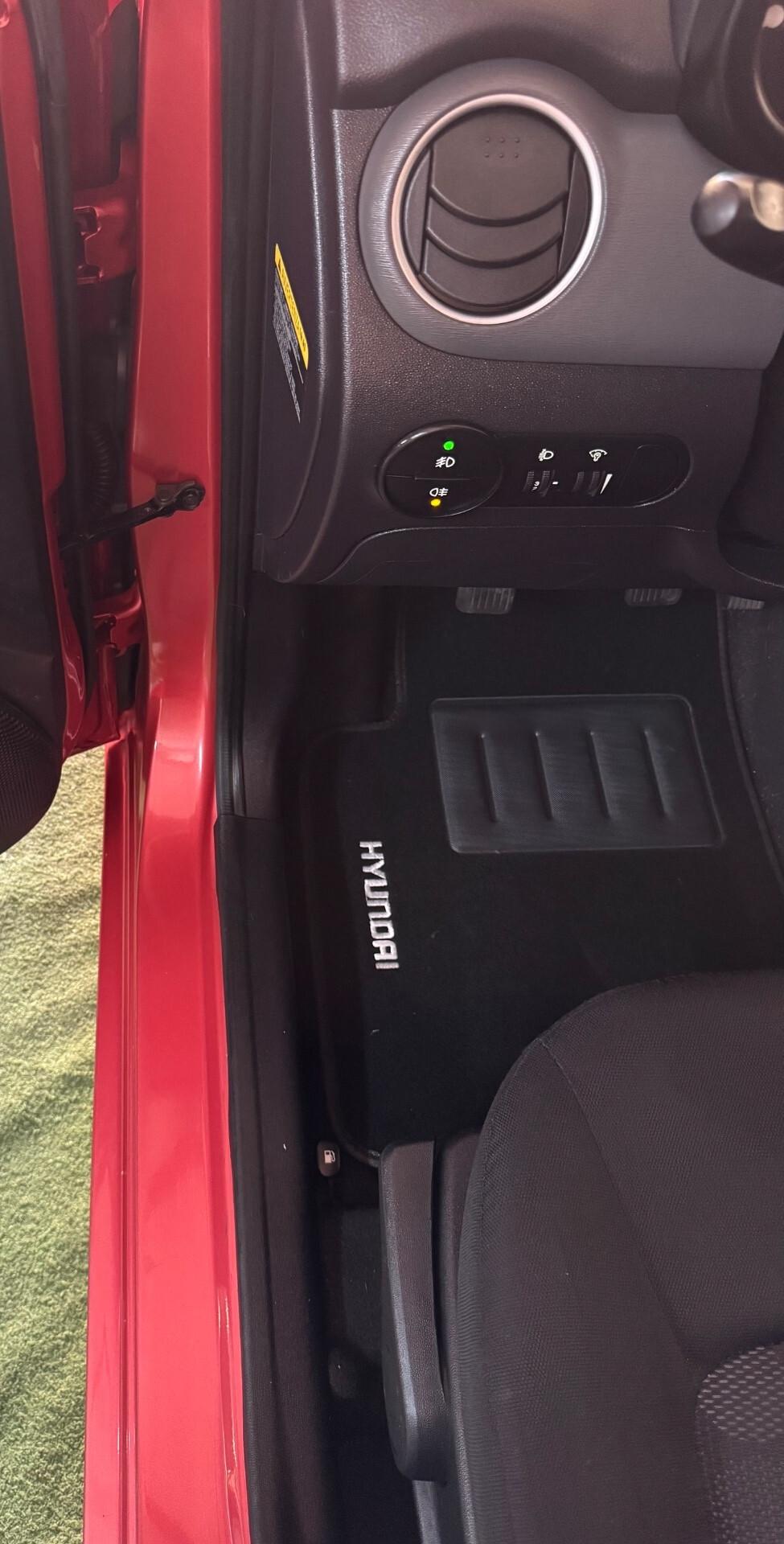Hyundai i10 1.1 12V BlueDrive GPL Style 100000 CHILOMETRI